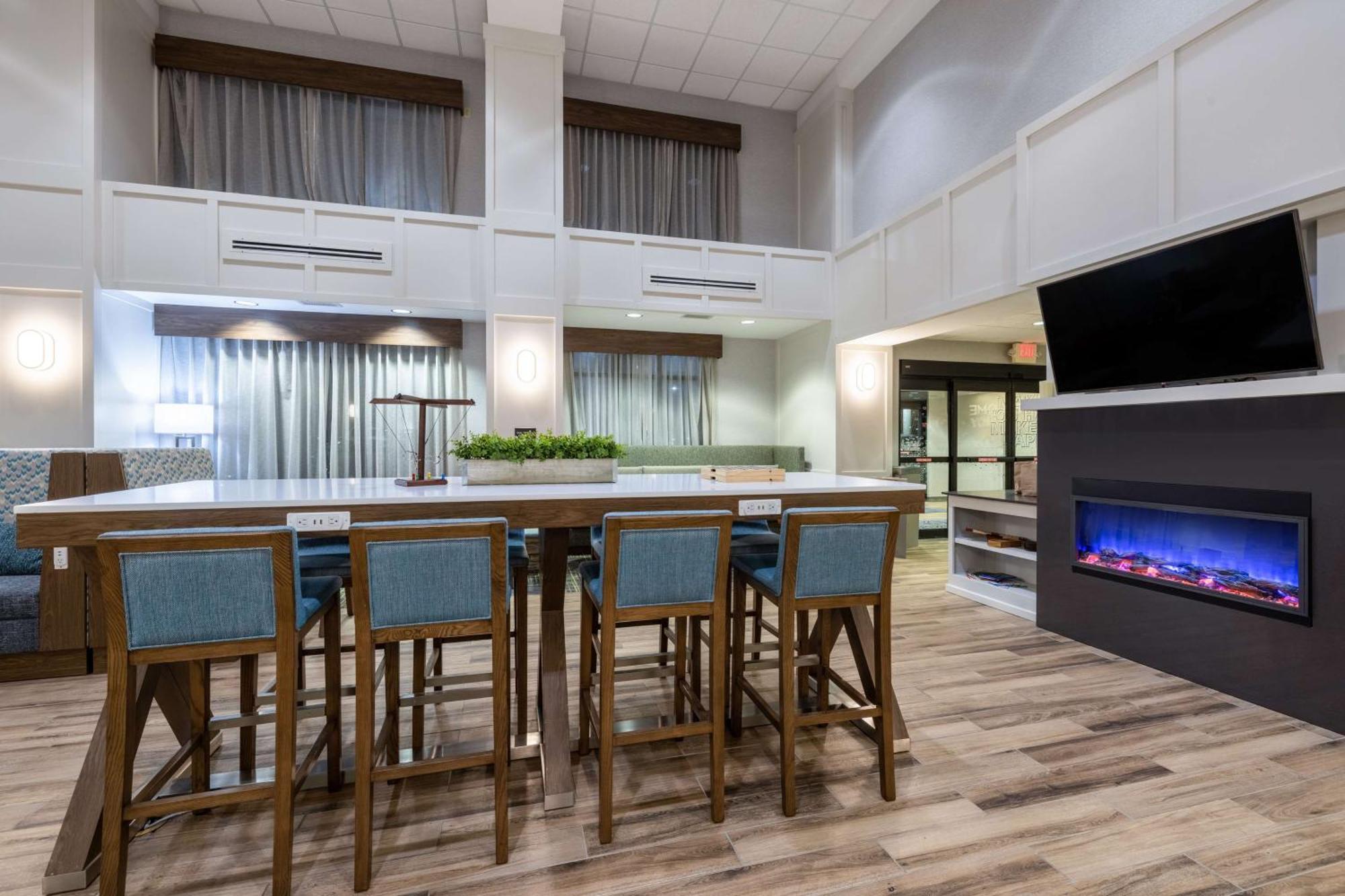 Newly Renovated-Hampton Inn & Suites Casper Eksteriør bilde